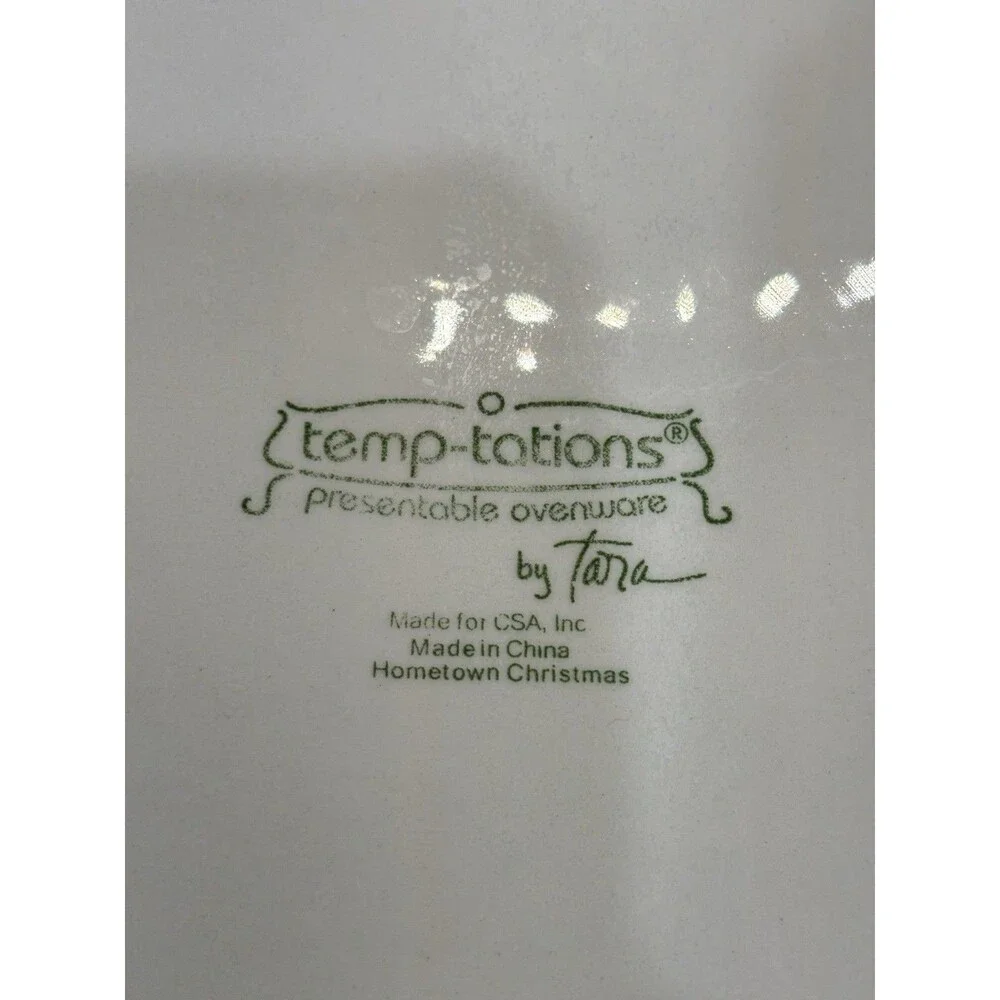 Temp-tations by Tara Hometown Christmas Medium Dish With Trivet Lid Wire Rack